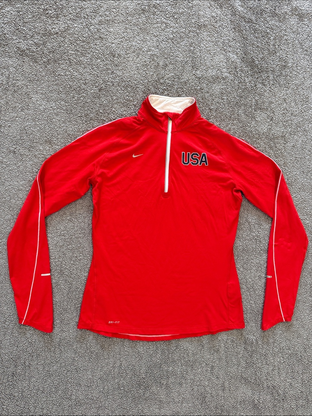 Nike Women's Red USA Half-Zip Performance Pullover